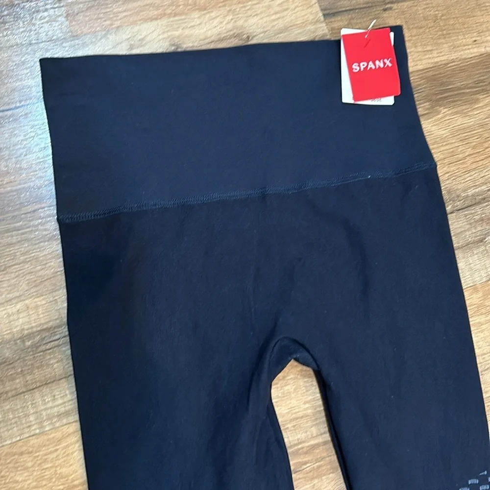 SPANX SEAMLESS MOTO LEGGINGS WOMEN SIZE SMALL NAVY  NEW - Picture 6 of 10